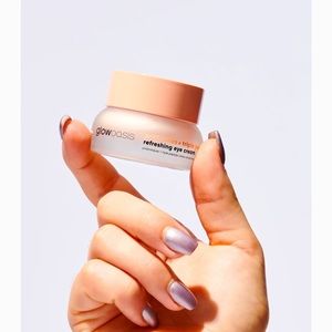 Glow Oasis Refreshing Eye Cream